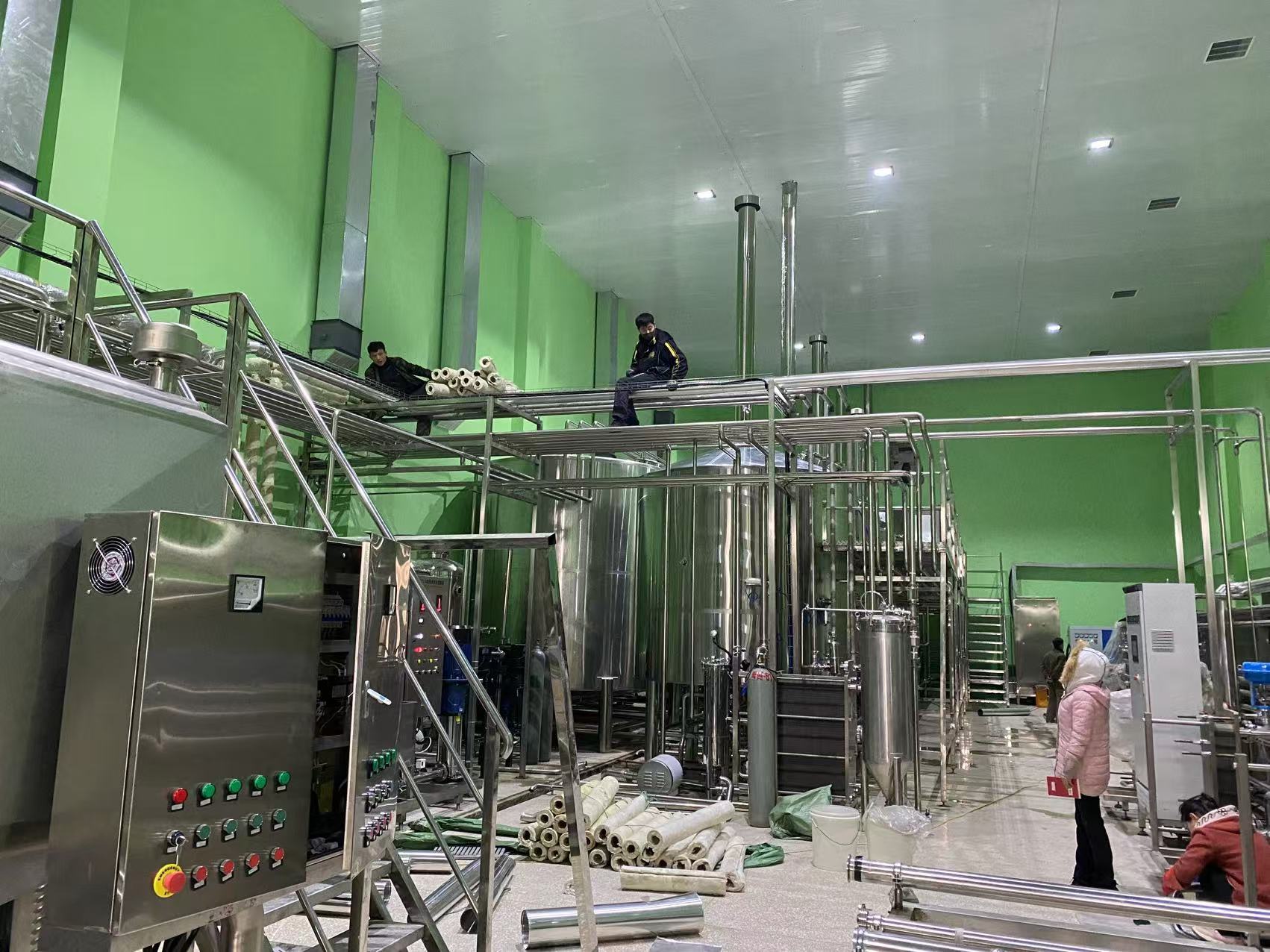 莱州精酿啤酒设备厂—精酿啤酒设备制造：传承工艺与创新科技的交融